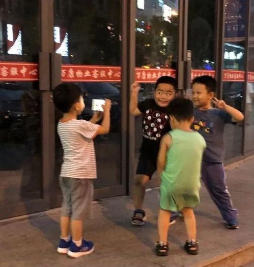 娱乐吃瓜头像图片男生,揭秘校园吃瓜达人，男生头像背后的故事